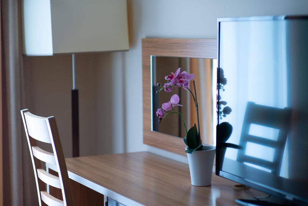 Seo Rewal Hotel Ngoại thất bức ảnh