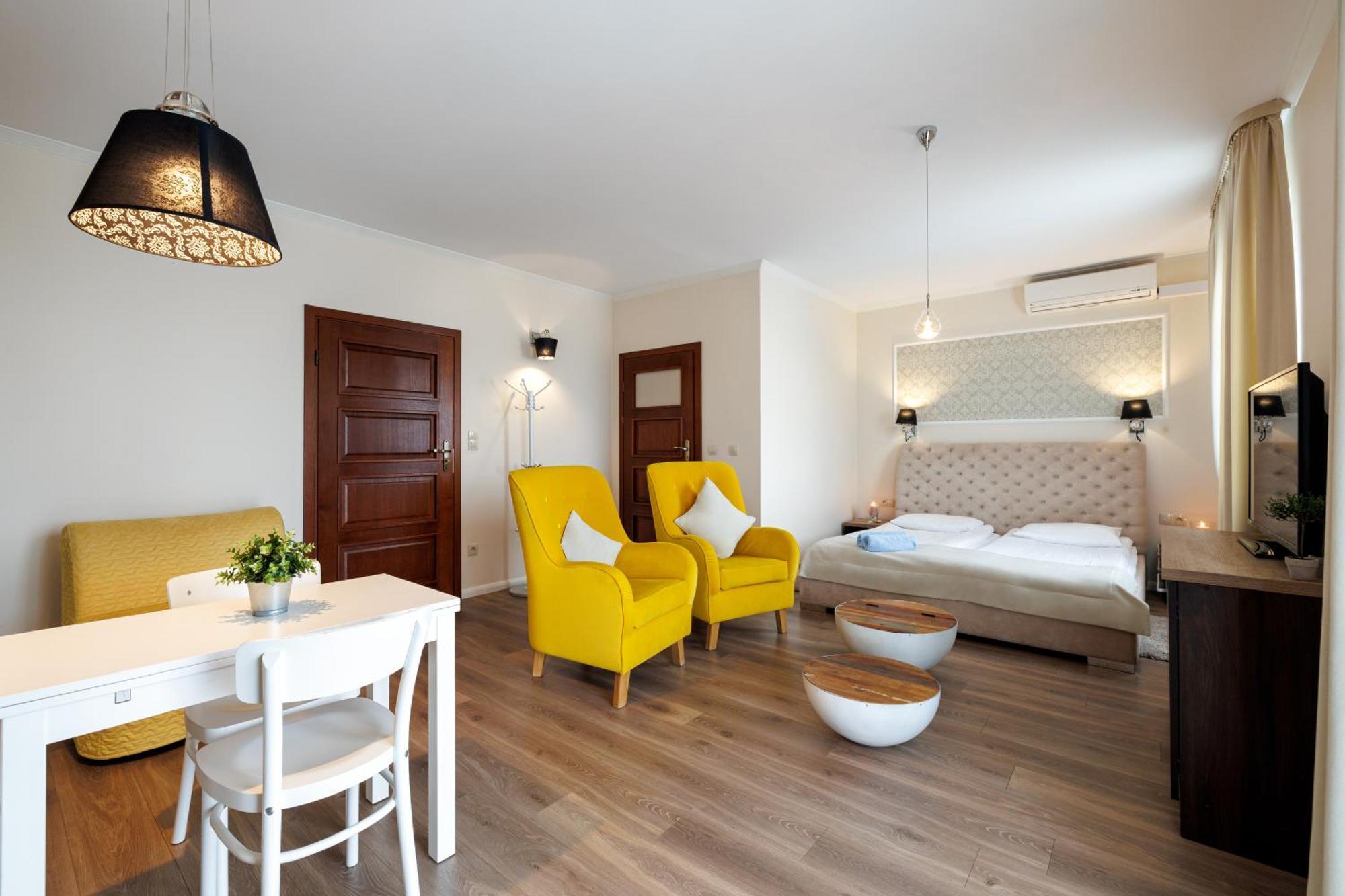 Seo Rewal Hotel Ngoại thất bức ảnh
